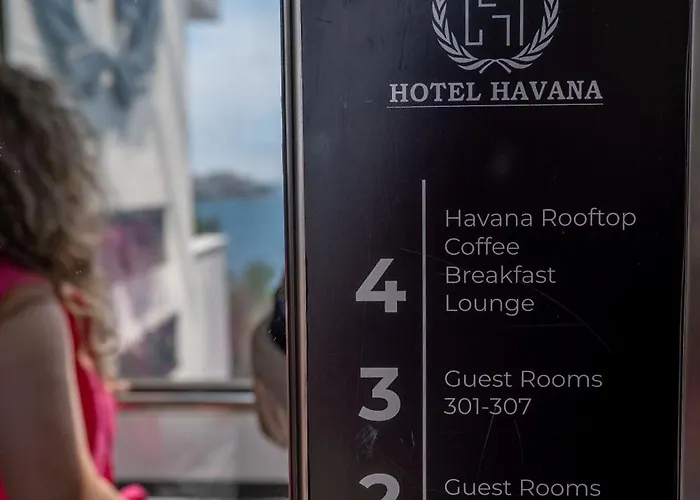 Havana 酒店 Sarandë