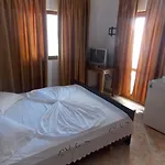 Havana Ξενοδοχείο Σαράντα
