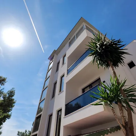Havana Hotel Sarande